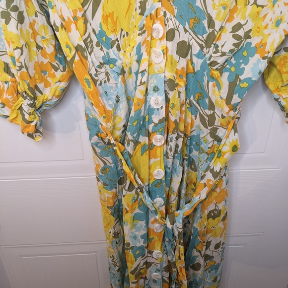 Faithfull the Brand Rafa Midi Floral Print Dress - Picture 3 of 6